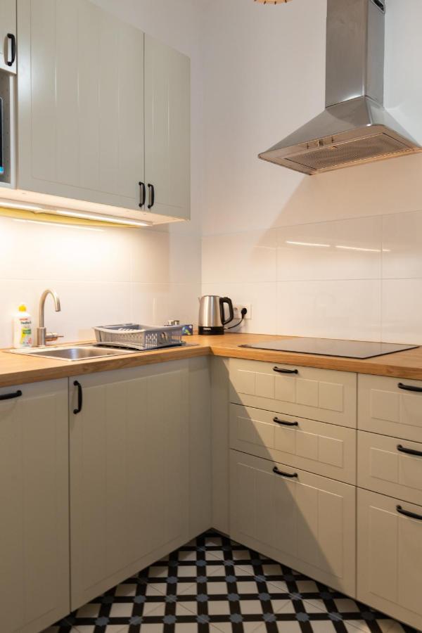 Old Town Charming Cozy Fully Equipped Apartamento Cracóvia Exterior foto